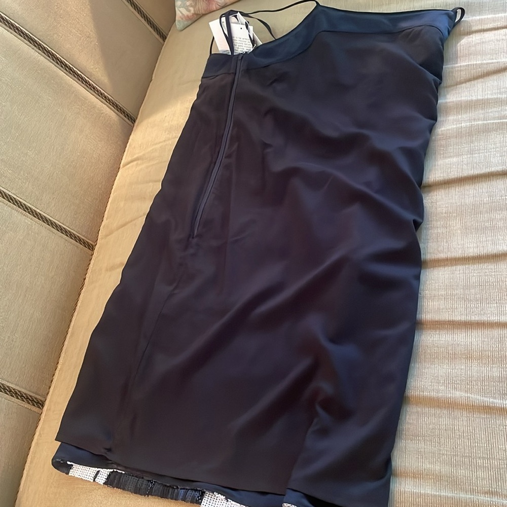 W By Worth Navy and White Geometric Dress - Picture 15 of 15